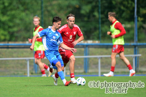 Tom Fron (l. RSV), Niklas Paul (r. Ludwigsfelde), Ludwigsfelder FC - RSV Eintracht 1949, Landespokal 2, Runde, Saison 26/27, Fussball, 05.09.2026, Ludwigsfelde, Foto: Benjamin Feller