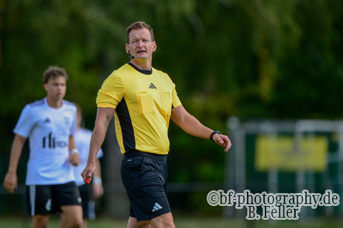Stefan L&uuml;th (Schiedsrichter), Fortuna Babelsberg - FC 98 Hennigsdorf, Landesliga, 2. Spieltag, Saison 26/27, Fussball, 12.09.2026, Potsdam, Foto: Benjamin Feller