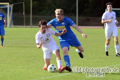 Jonas Fenske (l. Ruhlsdorf), Konstantin Vieres (r. RSV), RSV Eintracht 1949 U23 - SV Ruhlsdorf, Kreisoberliga, 3. Spieltag, Saison 26/27, Fussball, 13.09.2026, Stahnsdorf, Foto: Benjamin Feller