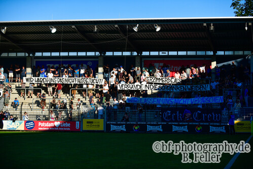 Protestaktion fuer die Regionalliga Reform, SV Babelsberg 03 - RSV Eintracht 1949, Regionalliga Nordost, 5. Spieltag, Saison 26/27, Fussball, 14.08.2026, Potsdam, Foto: Benjamin Feller