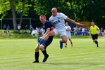 Jonas Hartig (l. Michendorf), Stefan Roggenbuck (r. Saarmund), SG Saarmund - SG Michendorf, Landesklasse West, 28. Spieltag, Saison 24/25, Fussball, 31.05.2025, Saarmund, Foto: Benjamin Feller