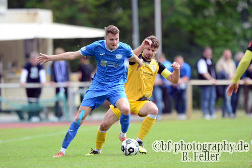 Dominik Kruska (l. RSV), Valentin Sponer (r. Plauen), RSV Eintracht 1949 - VFC Plauen, 28. Spieltag, Oberliga S&uuml;d, Saison 25/26, Fussball, 09.05.2026, Stahnsdorf, Foto: Benjamin Feller