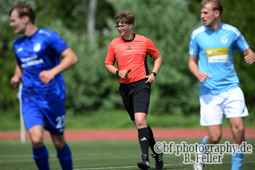 Paul Etienne Atzler (Schiedsrichter), United Teltow FC - SG Schenkenhorst, Kreisliga B, 26. SPieltag, Saison 25/26, 10.05.2026, Fussball, Teltow, Foto: Benjamin Feller