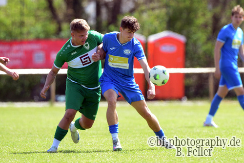 Marek Hagenah (l. Dallgow), Christian Gotzmann (r. RSV), RSV Eintracht 1949 U23 - SV Dallgow 47, Kreisoberliga, 24. Spieltag, Saison 25/26, 26.04.2026, Fussball,Stahnsdorf, Foto: Benjamin Feller