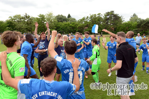 RSV Eintracht - SC Freital, Jubel nach dem Spiel, Meisterfeier und Aufstieg, Oberliga S&uuml;d, Saison 25/26, Fussball, 30.05.2026, Stahnsdorf, Foto: Benjamin Feller