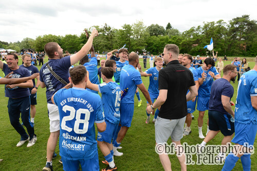 RSV Eintracht - SC Freital, Jubel nach dem Spiel, Meisterfeier und Aufstieg, Oberliga S&uuml;d, Saison 25/26, Fussball, 30.05.2026, Stahnsdorf, Foto: Benjamin Feller