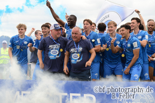 RSV Eintracht - SC Freital, Jubel nach dem Spiel, Meisterfeier und Aufstieg, Oberliga S&uuml;d, Saison 25/26, Fussball, 30.05.2026, Stahnsdorf, Foto: Benjamin Feller