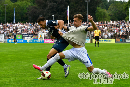 Samir Werbelow (l.Babelsberg), Jenas Maurice Hehne (r. Jena), SV Babelsberg 03 - FC Carl Zeiss Jena, Regionalliga Nordost, 2. Spieltag, Saison 26/27, Fussball, 31.07.2026, Potsdam, Foto: Benjamin Feller