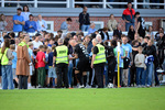 Toni Leistner (Viktoria) musste nach dem Spiel viele Autogramme geben, SV Viktoria Potsdam - VfB Krieschow, Landespokal, Achtelfinale, Saison 26/27, Fussball, 03.10.2026, Potsdam, Foto: Benjamin Feller